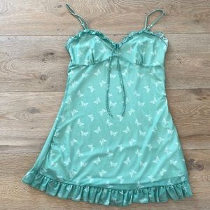 Brand: LA Hearts; Size: medium